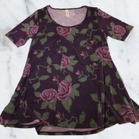 LuLaRoe Tops - Lularoe Perfect T Purple Floral Short Sleeve Tee